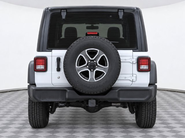 Used 2018 Jeep Wrangler Sport AWD/4WD image 6