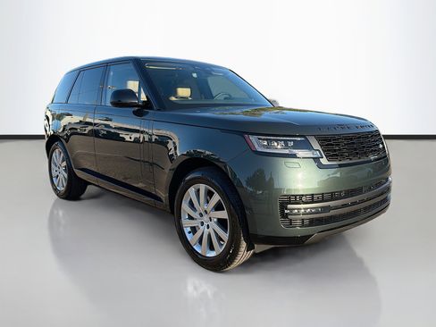 New 2025 Land Rover Range Rover SE image 7