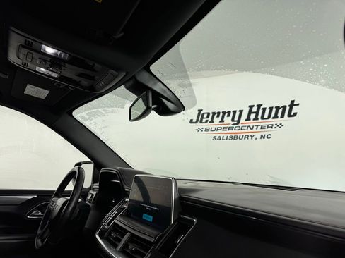 Used 2022 Chevrolet Tahoe RST w/ Luxury Package image 35