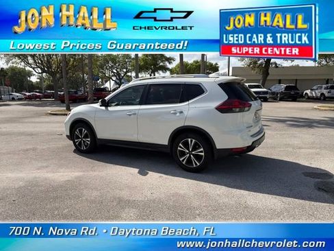 Used 2020 Nissan Rogue SV w/ Sun & Sound Touring Package image 7