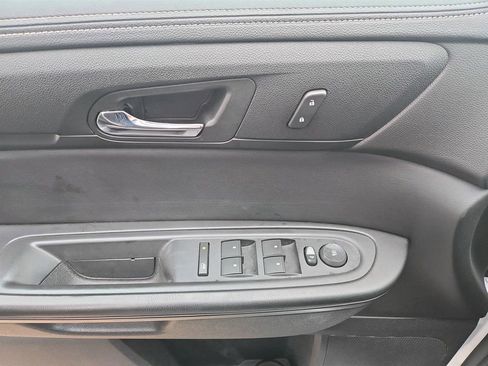 Used 2017 Chevrolet Traverse LT w/ Graphite Special Edition image 21