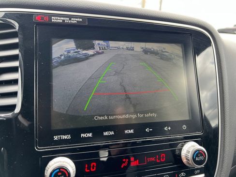 Used 2022 Mitsubishi Outlander GT AWD/4WD image 13
