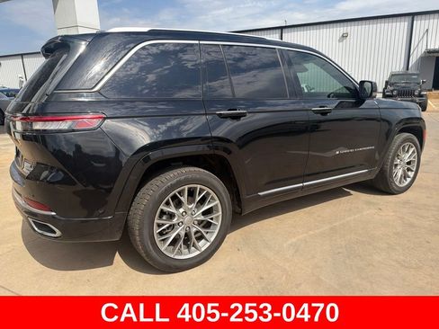 Used 2023 Jeep Grand Cherokee Summit w/ Adv Protech Group IV AWD/4WD image 3