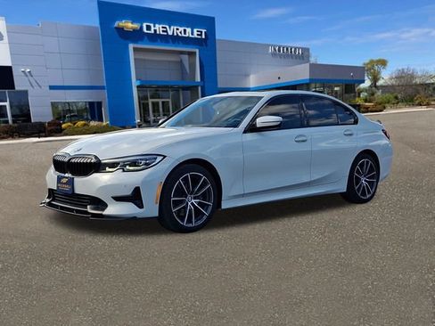 Used 2019 BMW 330i xDrive Sedan w/ Convenience Package AWD/4WD image 34