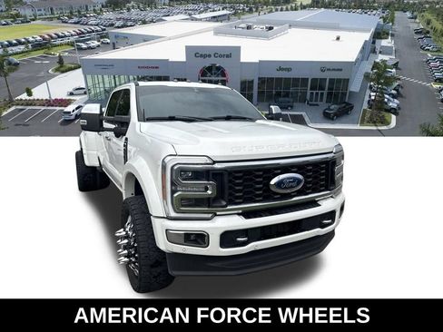 Used 2023 Ford F450 Platinum w/ FX4 Off-Road Package AWD/4WD image 3