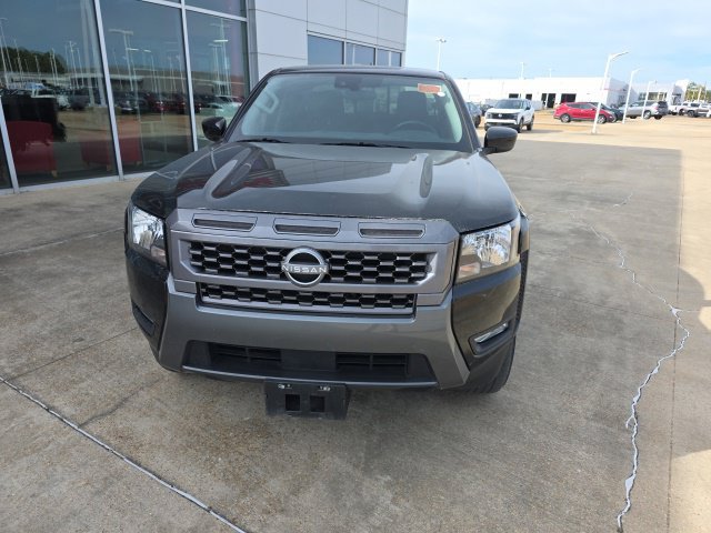 Used 2025 Nissan Frontier SV w/ SV Convenience Package RWD image 4
