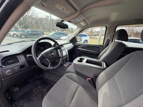 Used 2007 Chevrolet Avalanche LS image 9