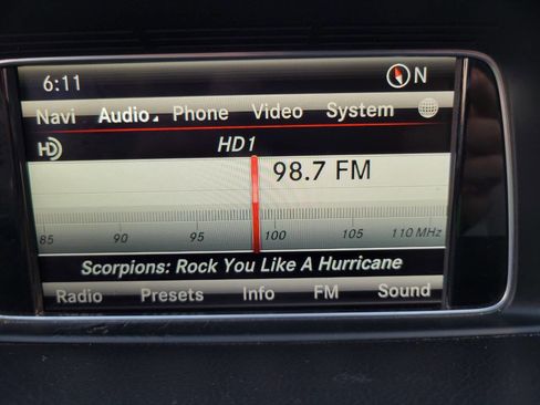 Used 2015 Mercedes-Benz E 350 Sedan image 22