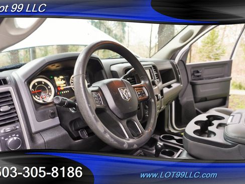 Used 2018 RAM 3500 Tradesman w/ Chrome Appearance Group image 28