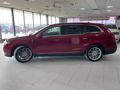 Used 2014 Lincoln MKT AWD w/ Equipment Group 201A image 4