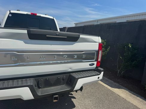 Used 2020 Ford F250 Limited AWD/4WD image 11