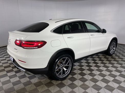 Used 2023 Mercedes-Benz GLC 300 4MATIC Coupe image 30