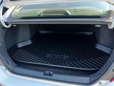 Used 2020 Honda Civic Sport image 24