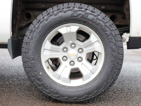 Used 2014 Chevrolet Silverado 1500 LTZ Z71 w/ LTZ Plus Package image 9