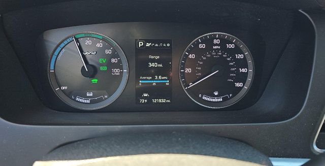Used 2016 Hyundai Sonata Limited w/ Option Group 02 FWD image 15