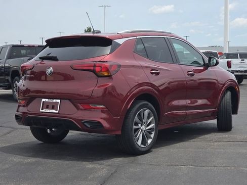 Used 2023 Buick Encore GX Select w/ Sport Touring Package FWD image 22