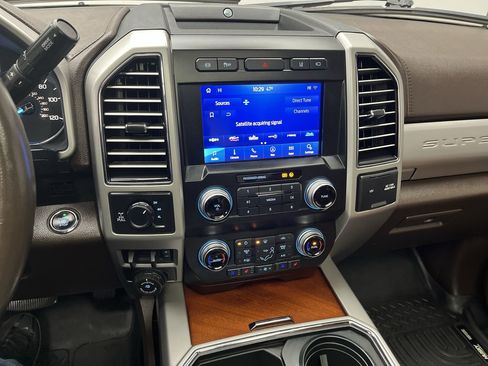 Used 2020 Ford F250 King Ranch w/ King Ranch Ultimate Package image 19