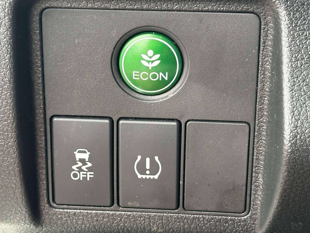 Certified 2021 Honda HR-V Sport image 16