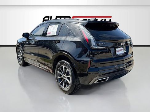 Used 2024 Cadillac XT4 Sport FWD image 5