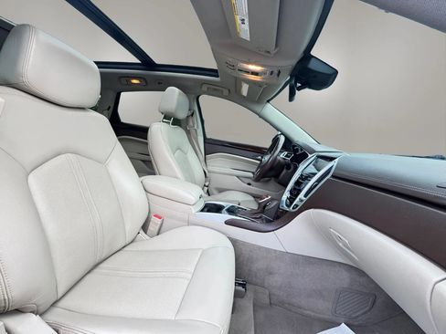 Used 2016 Cadillac SRX Luxury w/ Driver Awareness Package FWD image 14