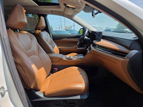 Used 2023 INFINITI QX60 Sensory w/ Cargo Package AWD/4WD image 30
