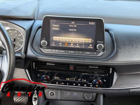 Used 2022 Nissan Rogue SV w/ SV Premium Package FWD image 22
