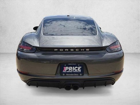 Used 2017 Porsche 718 Cayman RWD image 7