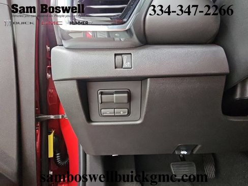 New 2026 GMC Canyon Elevation w/ Convenience Package RWD image 28