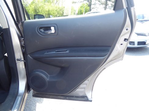 Used 2012 Nissan Rogue SV w/ Premium Pkg AWD/4WD image 20