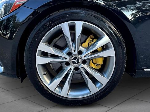 Used 2018 Mercedes-Benz C 300 Sedan image 9