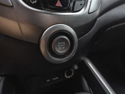 Used 2012 Hyundai Veloster w/ Style Pkg FWD image 14