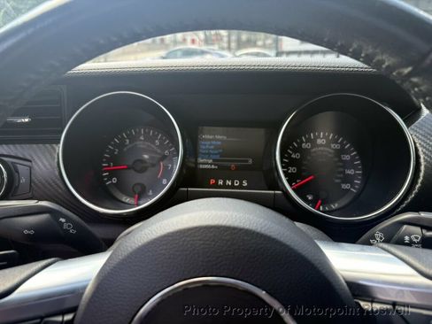 Used 2020 Ford Mustang Coupe RWD image 15