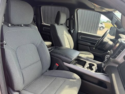Used 2019 RAM 1500 Big Horn AWD/4WD image 14