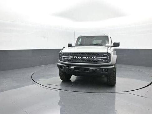 New 2026 Ford Bronco Badlands AWD/4WD image 3