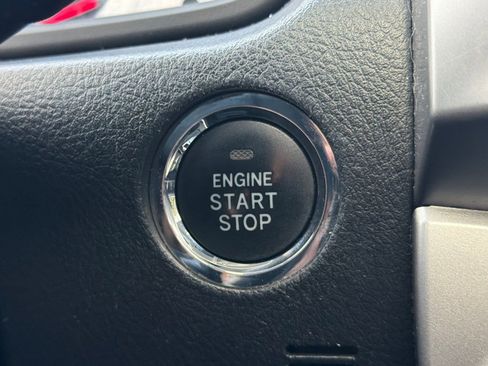 Used 2018 Toyota 4Runner Limited image 23