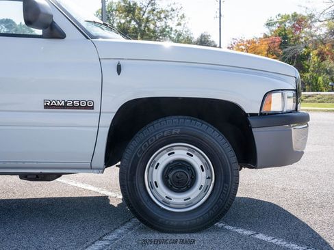 Used 1997 Dodge Ram 2500 Truck 2WD Regular Cab image 11