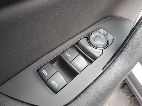 Certified 2019 Chevrolet Blazer Premier w/ Sun and Wheels Package image 22