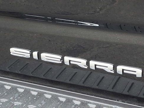 Used 2025 GMC Sierra 1500 Denali Ultimate image 30