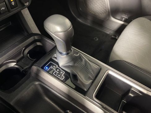 Used 2023 Toyota Tacoma TRD Off-Road AWD/4WD image 22