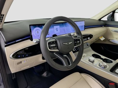 New 2026 Genesis GV70 2.5T Advanced AWD/4WD image 9