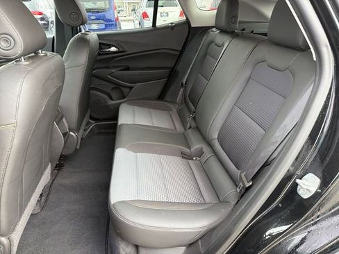 Certified 2024 Chevrolet Trax LT image 23