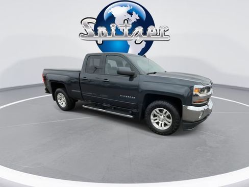 Used 2018 Chevrolet Silverado 1500 LT w/ All Star Edition image 2