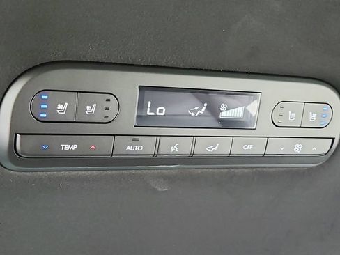 Used 2026 Hyundai Palisade Calligraphy FWD image 47