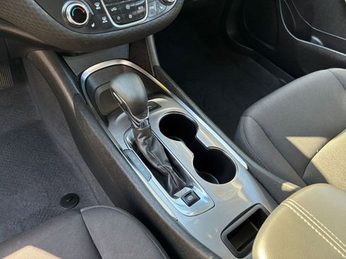 Used 2024 Chevrolet Malibu LT image 42