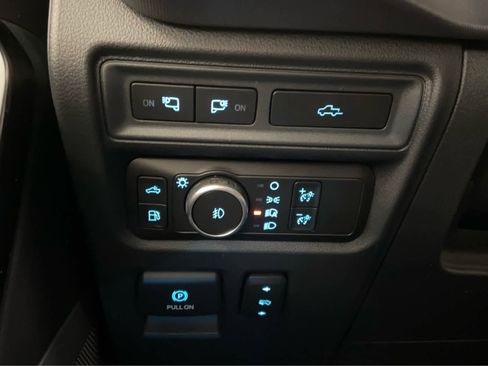 Used 2022 Ford F150 Platinum image 49