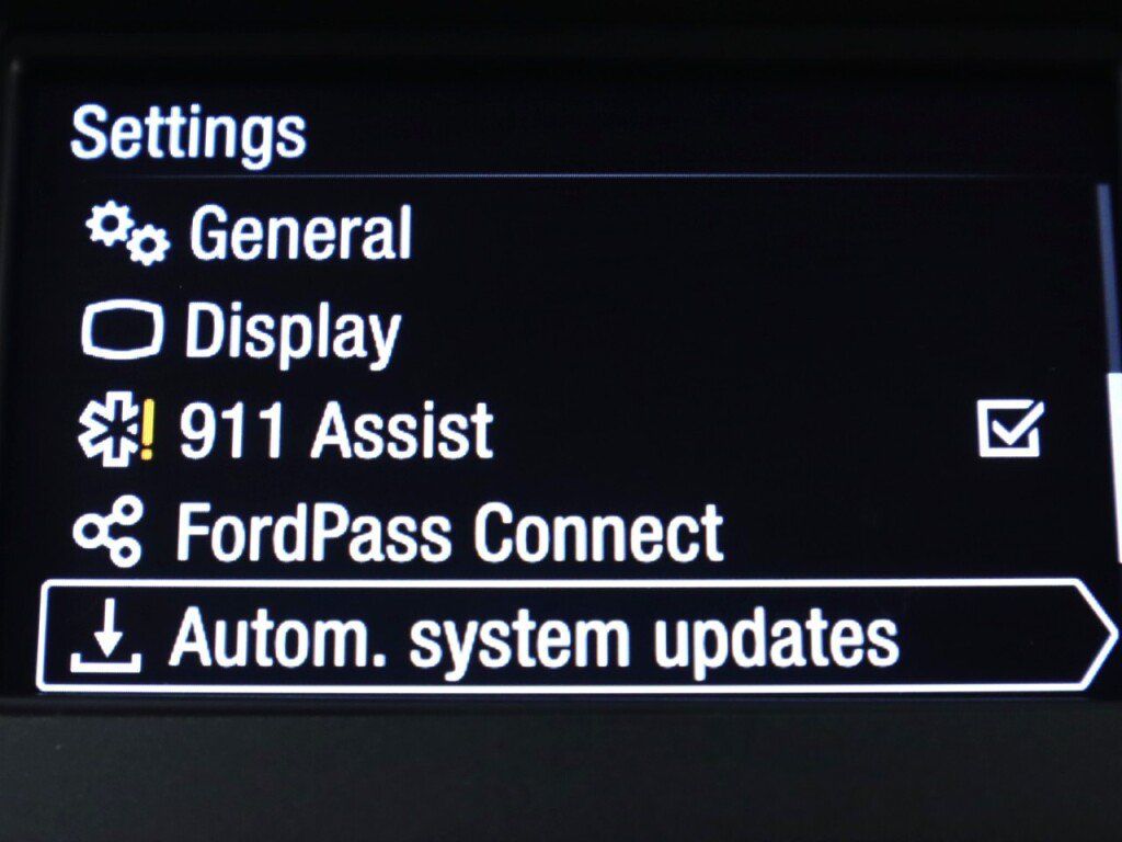 Used 2020 Ford Fusion S FWD image 19