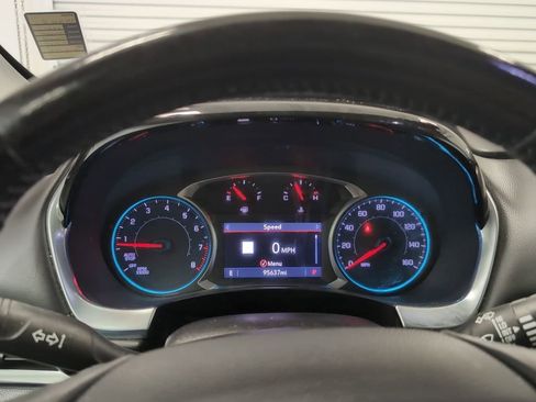 Used 2021 Chevrolet Traverse LT w/ LT Premium Package image 20