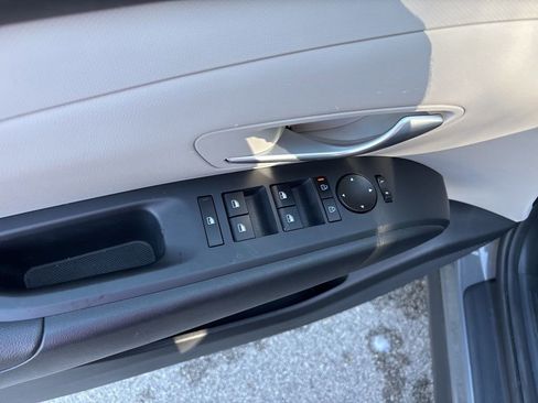 Used 2025 Hyundai Tucson SEL AWD/4WD image 23