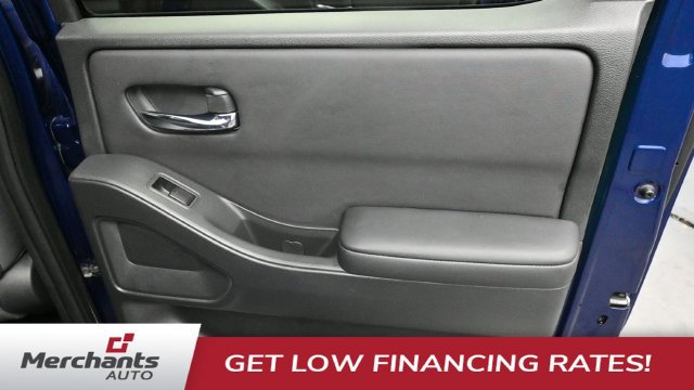 Used 2022 Nissan Frontier SV AWD/4WD image 14