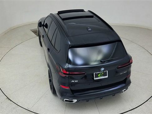 Used 2025 BMW X5 sDrive40i w/ M Sport Package image 87